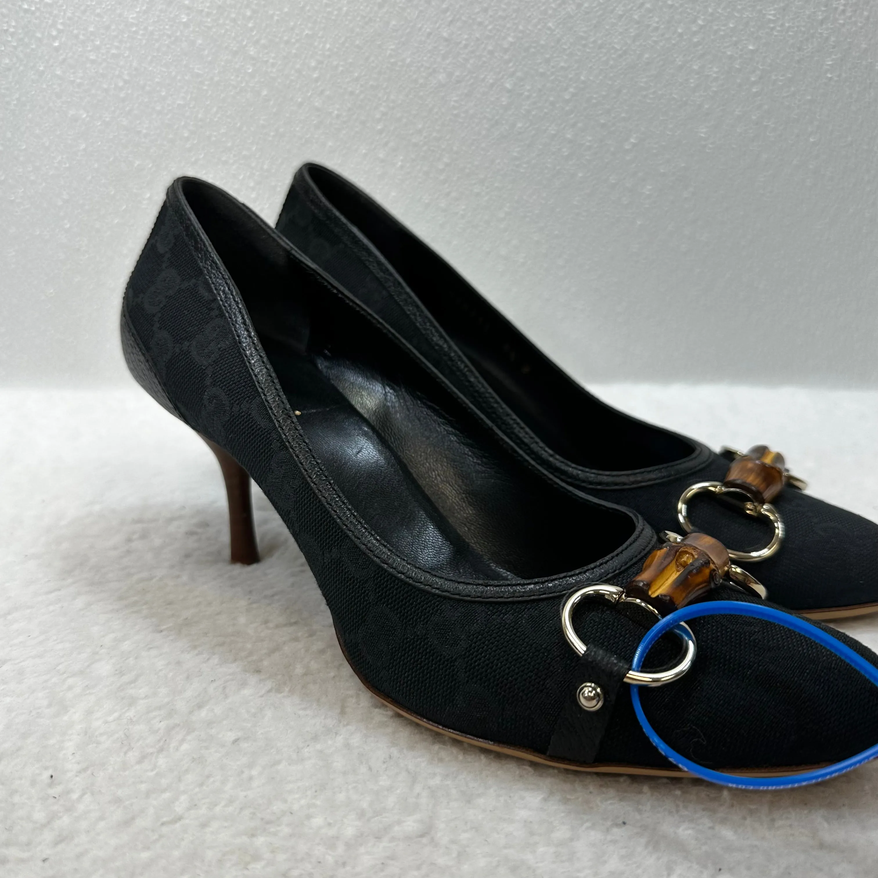 Black Shoes Designer Gucci, Size 8.5