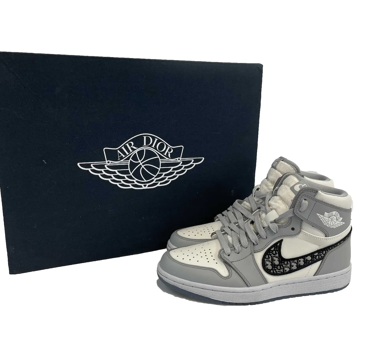 Christian Dior - 2020 Dior x Air Jordan 1 High - Grey, White, Navy - US 5.5