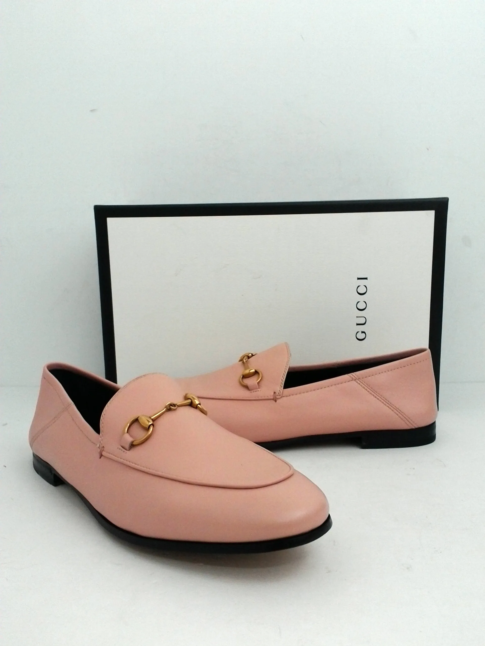 Gucci Women's Soft Pink Leather Flat Loafer Size 39.5