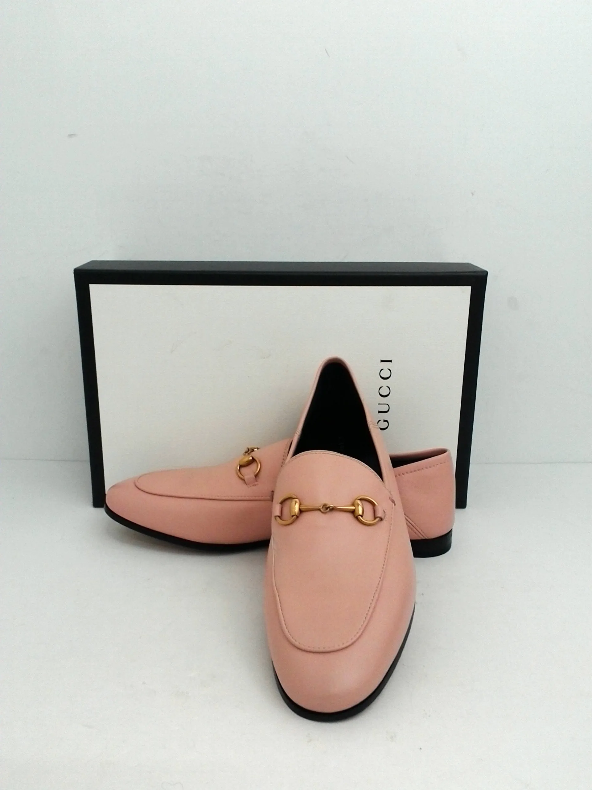 Gucci Women's Soft Pink Leather Flat Loafer Size 39.5