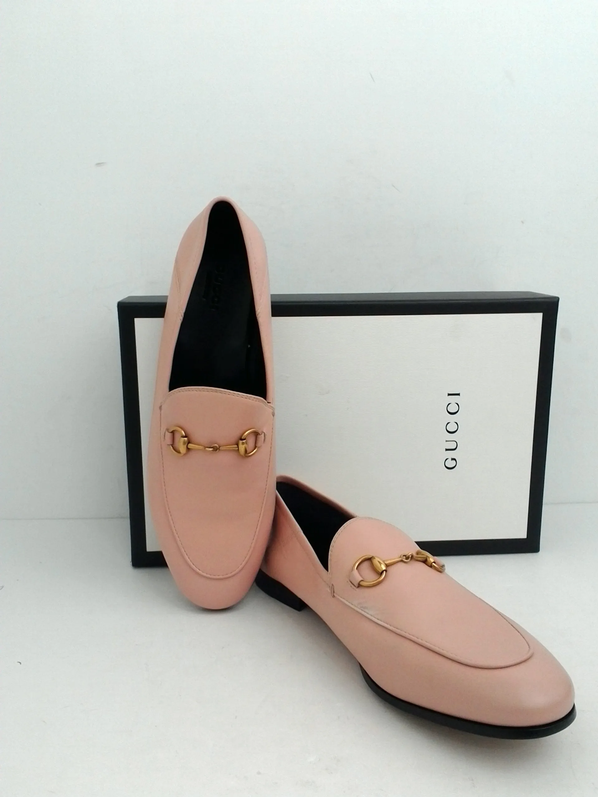 Gucci Women's Soft Pink Leather Flat Loafer Size 39.5