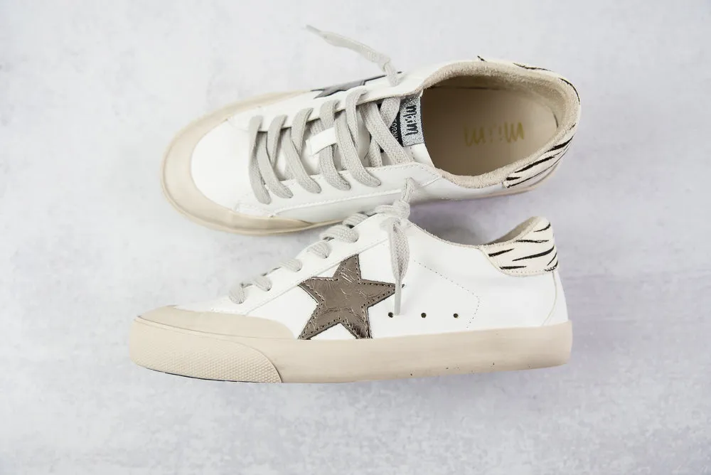 Sadie Sneakers in White [Online Exclusive]