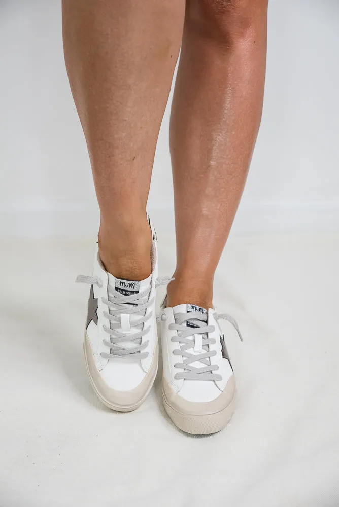 Sadie Sneakers in White [Online Exclusive]