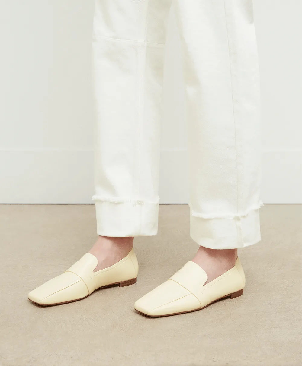 Square Toe Loafer - Crema